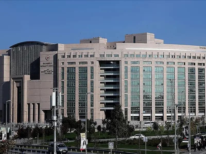 İstanbul Başsavcılığı, İmamoğlu'na yönelik hakaret soruşturması başlattı