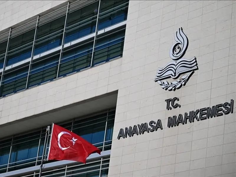 Anayasa Mahkemesi'nden Adalet Partisi'nin Amblemi İptal Edildi