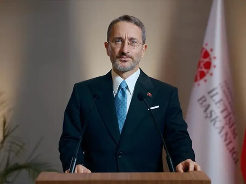 Cumhurbaşkanlığı İletişim Başkanı Fahrettin Altun, Gazetecilere Destek Sözü Verdi