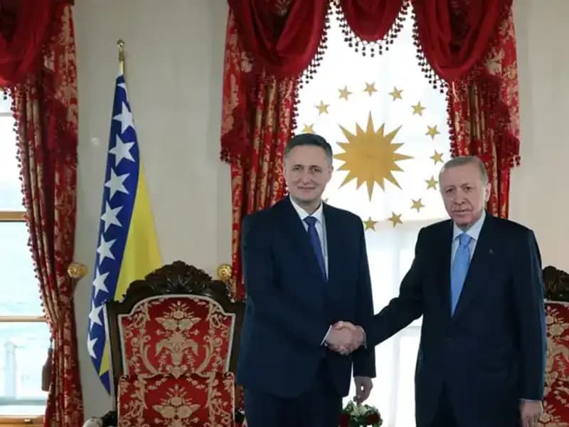 Cumhurbaşkanı Erdoğan, Bosna-Hersek Yetkilisi Becirovic ile Tarihi Görüşme Gerçekleştirdi