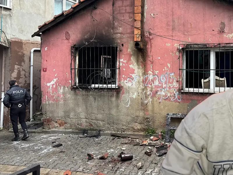 İstanbul'da Gecekondu Yangınında Acı Tesadüf: Furkan Zorlu