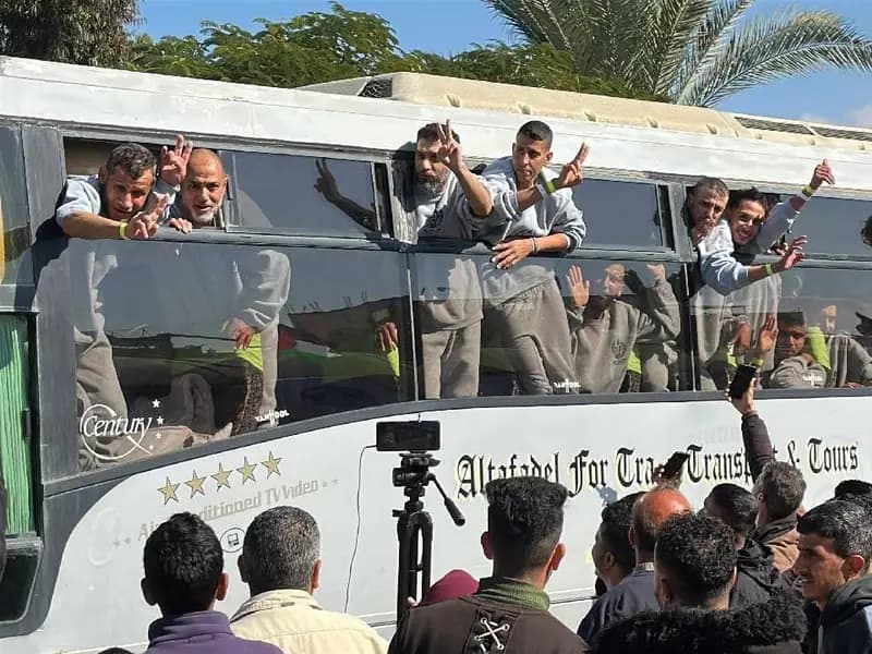 Filistinli 183 Rehine Özgürlüğüne Kavuştu