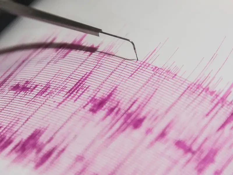 Ege Denizi'nde art arda depremler: Yunanistan'da acil toplantı kararı