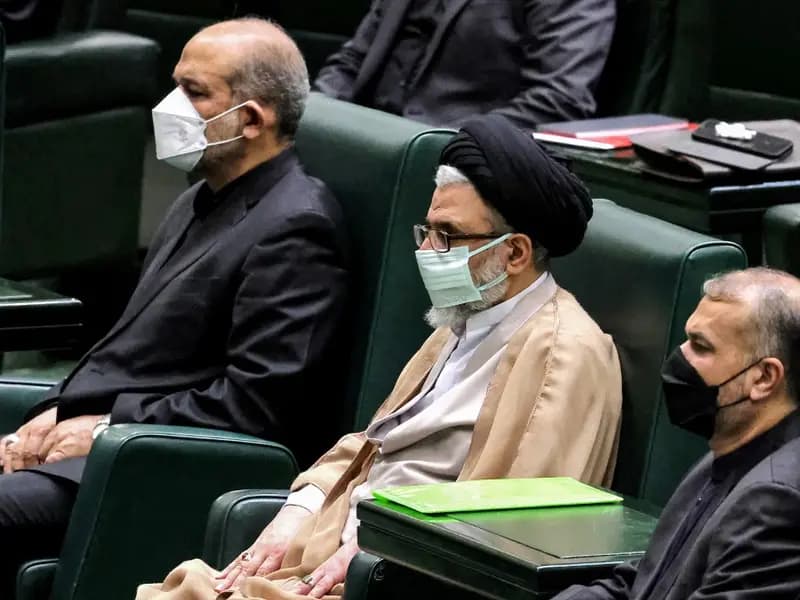 İsrail, İran İstihbarat Bakanı İsmail Hatib'in Hedef Alındığını Açıkladı