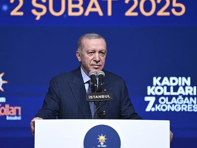 Cumhurbaşkanı Erdoğan'dan Sert Eleştiri: "Muhalefet Milletin Derdine Kafa Yormazsa İktidarcılık Oynar"