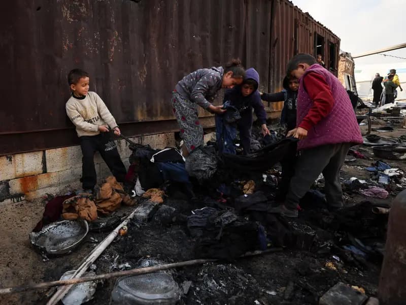 İran Savaşı Gazze'deki İnsani Durumu Olumsuz Etkiliyor