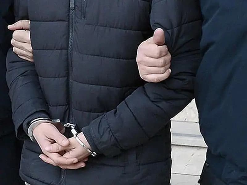 Beşiktaş Belediye Başkanı Akpolat İhale Yolsuzluğu Soruşturmasında Gözaltına Alındı