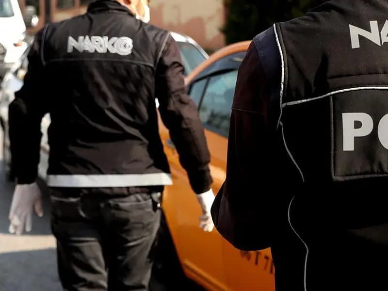 Türkiye genelinde uyuşturucu satıcılarına yönelik operasyon gerçekleştirildi