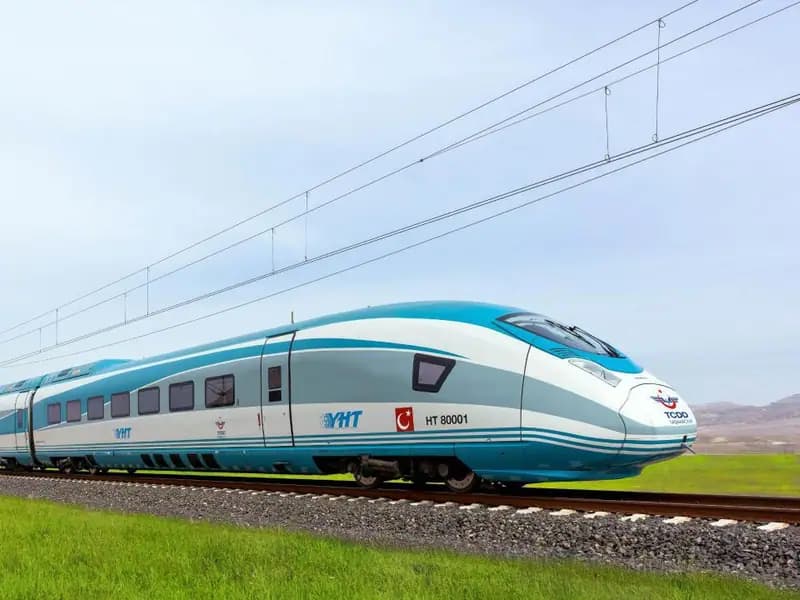 Yüksek Hızlı Trenlerden 93 Milyon Yolcu Geçti