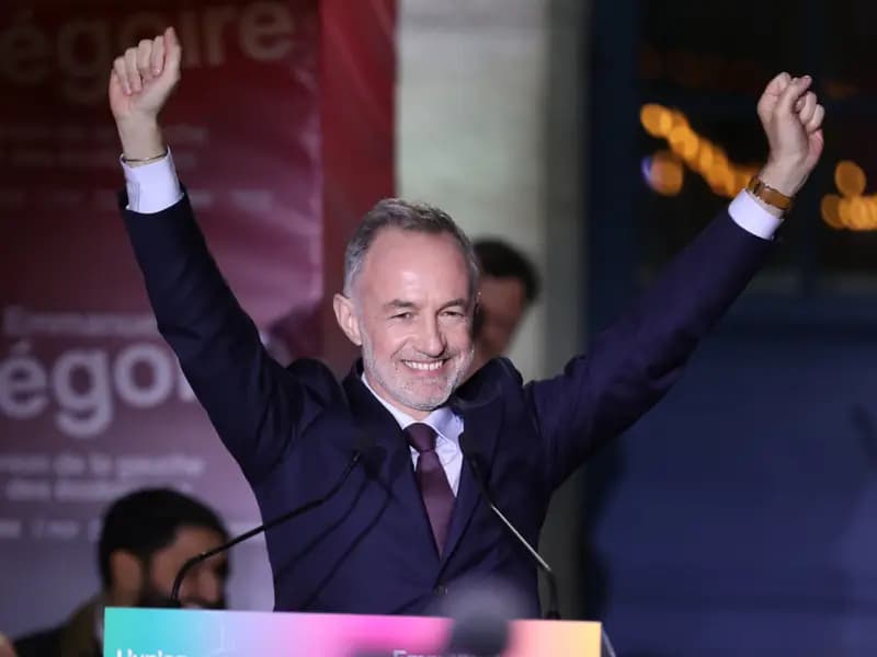 Fransa'da Yerel Seçimlerde Solun Zaferi: 3 Büyük Kent Kazandı