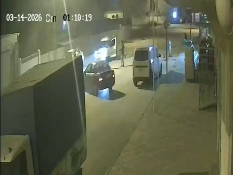 Iğdır'da Alkollü Sürücü, Belediye Çalışanına Çarptı