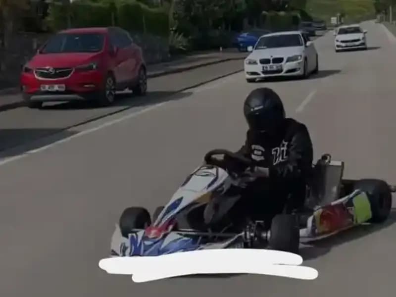Go-Kart Sürücüsü Tehlikeli Drift ile Sosyal Medyayı Salladı