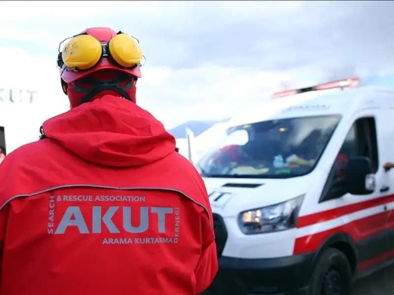 AKUT, NTV'ye Afet Bilinci İçin Teşekkür Plaketi Verdi