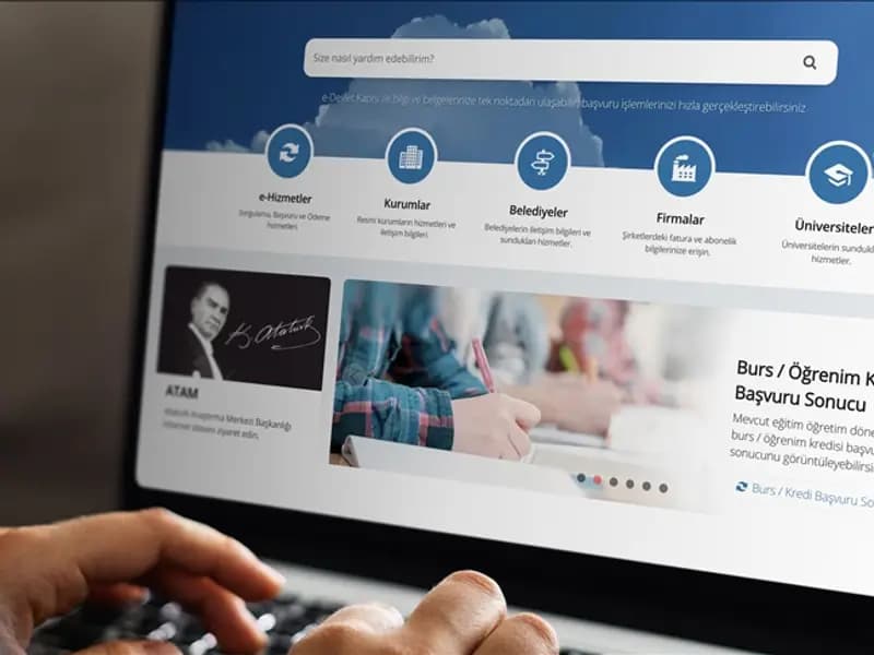 İzmir'de e-Devlet Kopyalayıp TOKİ'yi Dolandıran Çeteye Operasyon