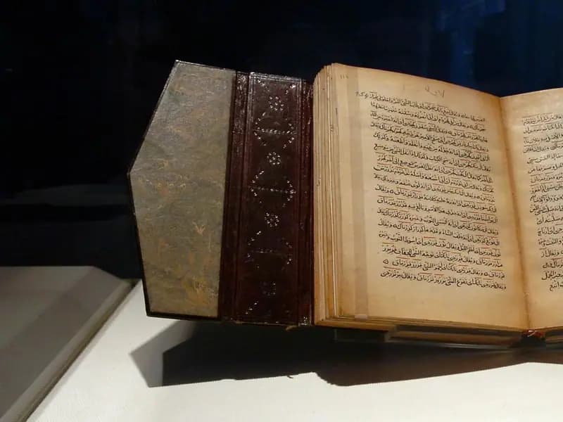 Divanü Lugat'it Türk UNESCO Yıl Dönümleri Listesinde