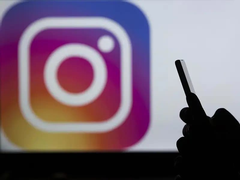 Meta'ya çocuk hesapları cezası!